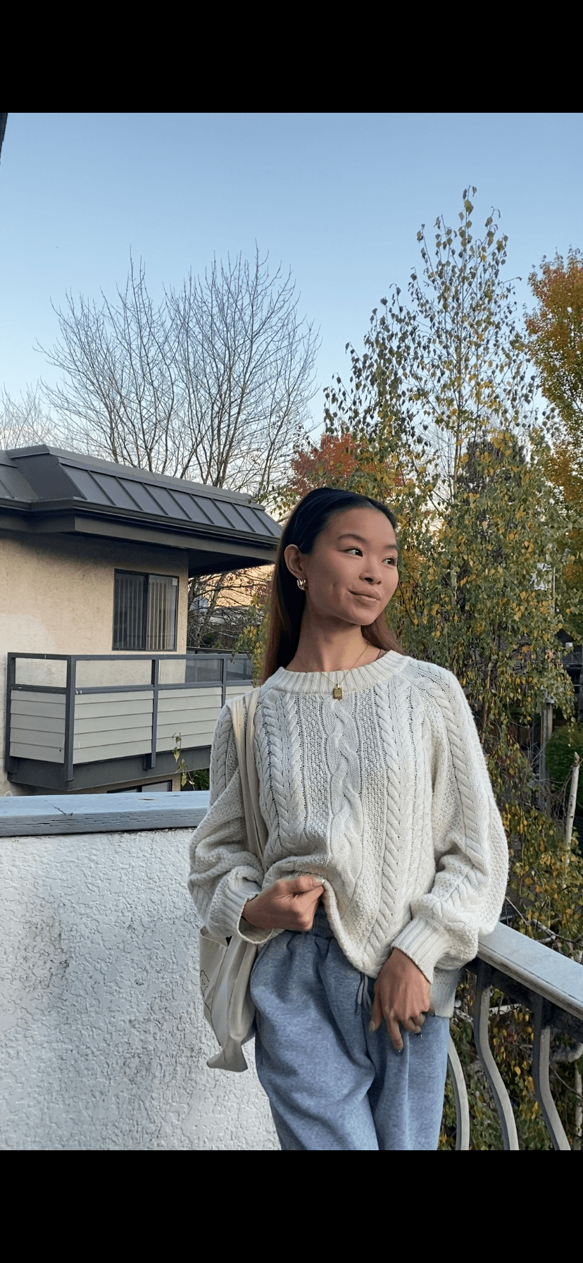 Leona Khong